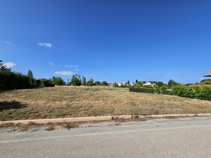 Lotto edificabile nel Golf Club di Miglianico