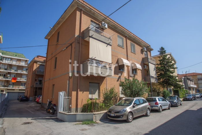 Appartamento con 3 camere da letto