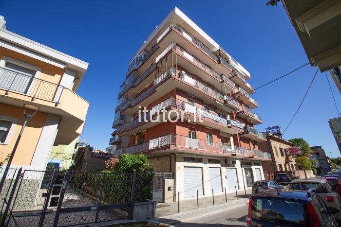 Luminoso appartamento con due camere