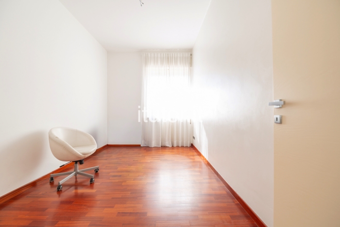 Luminoso appartamento con due camere