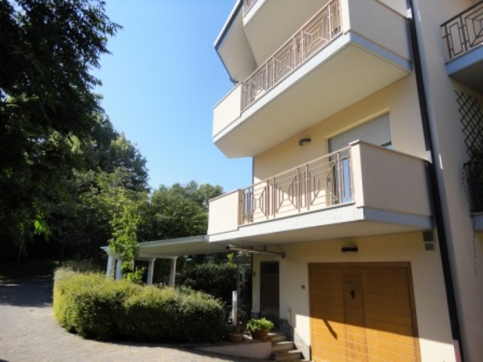 2 ville indipendenti con piscina