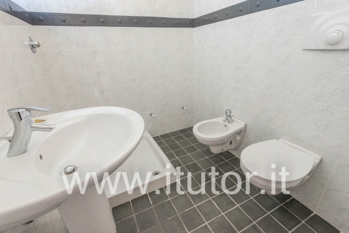 Duplex panoramico 100 mq. con tre camere