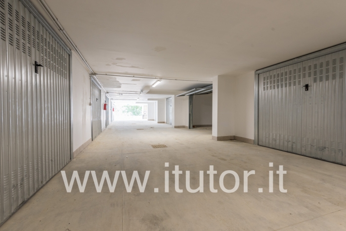 Duplex panoramico 100 mq. con tre camere