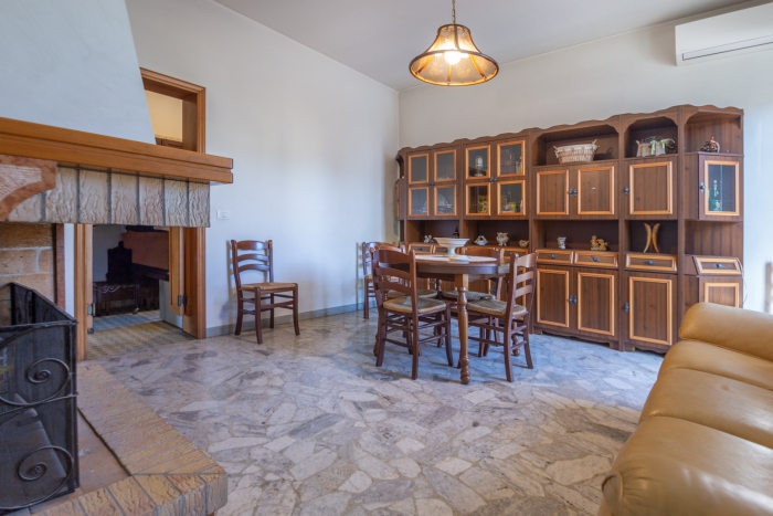 Villa con due appartamenti