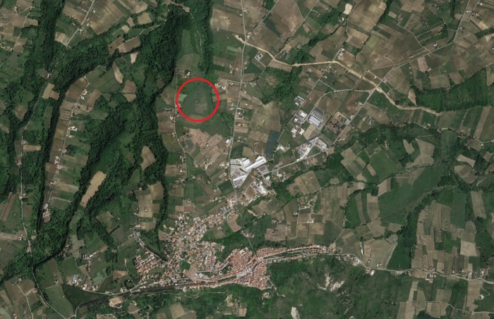 Terreno con casolare