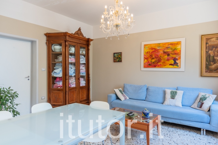 Appartamento con posto auto e cantina