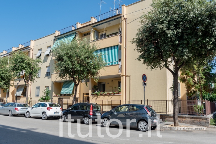 Appartamento con posto auto e cantina