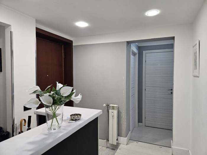 Appartamento con due ingressi