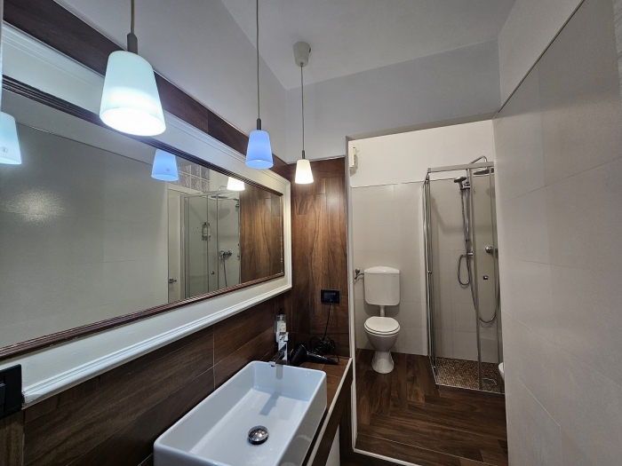 Appartamento con due ingressi