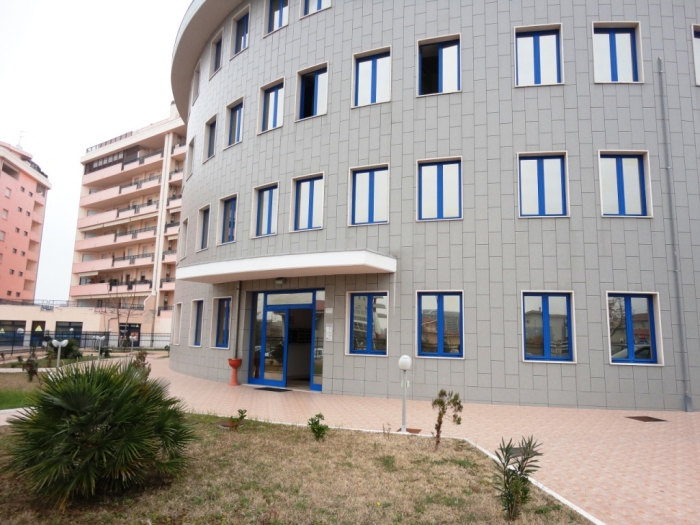 Ufficio a due passi dal Tribunale