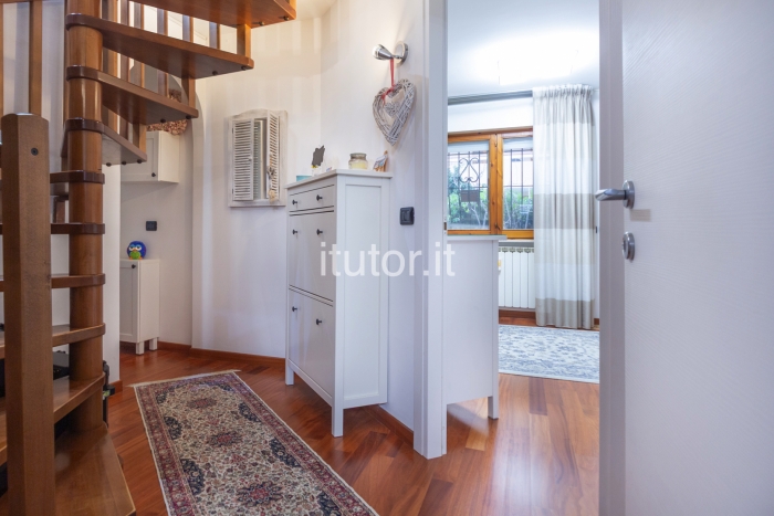 Appartamento con giardino