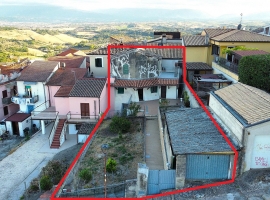 Casa con Giardino